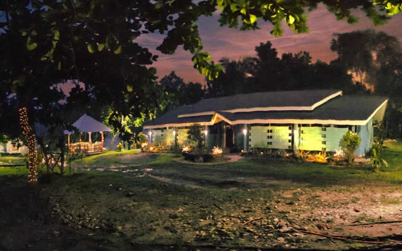 House Of Tamse Laagans ' Inn บาดิอัน ภายนอก รูปภาพ